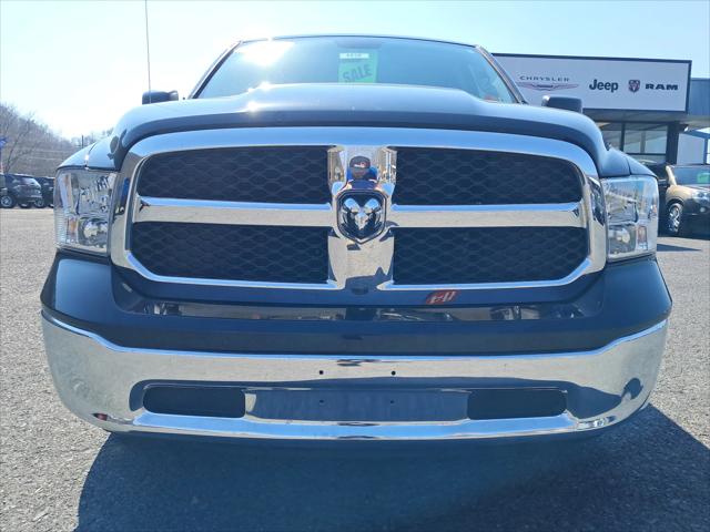 2024 RAM 1500 Classic SLT Quad Cab 4x4 64 Box