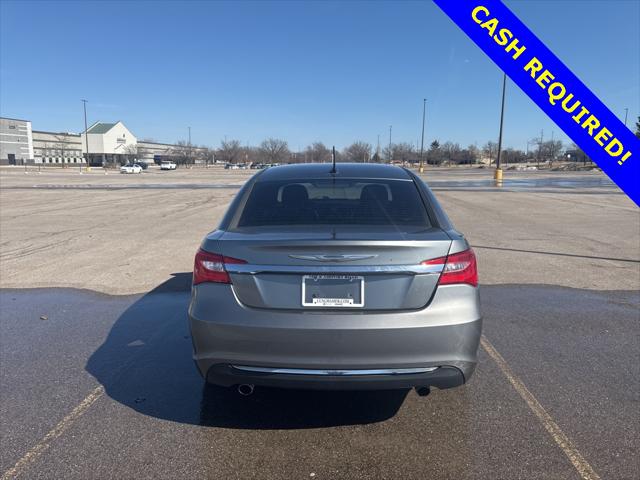 Used 2012 Chrysler 200 For Sale in Waterford Twp, MI