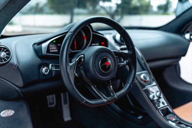 2012 McLaren MP4 12C Base 2dr Coupe