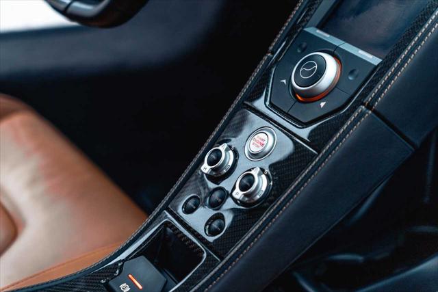 2012 McLaren MP4 12C Base 2dr Coupe