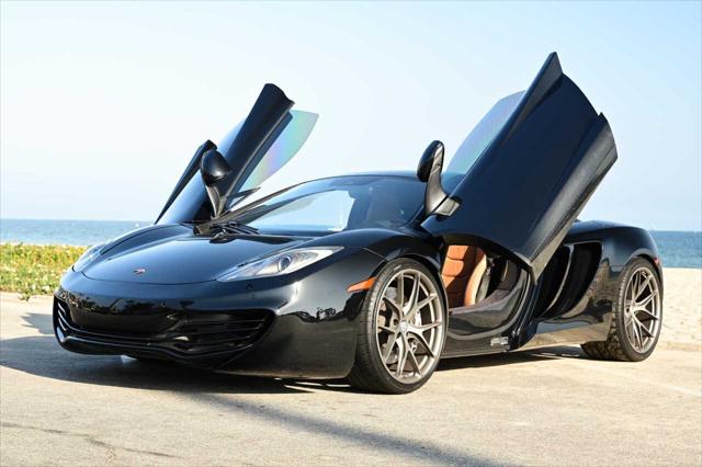 2012 McLaren MP4 12C Base 2dr Coupe