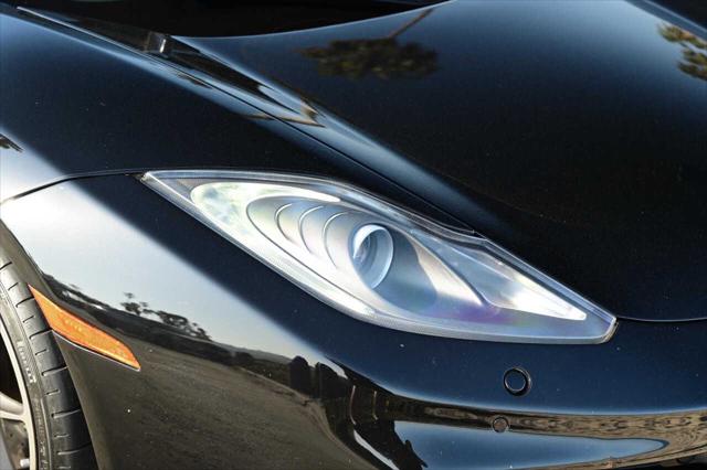 2012 McLaren MP4 12C Base 2dr Coupe