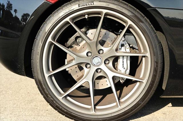 2012 McLaren MP4 12C Base 2dr Coupe