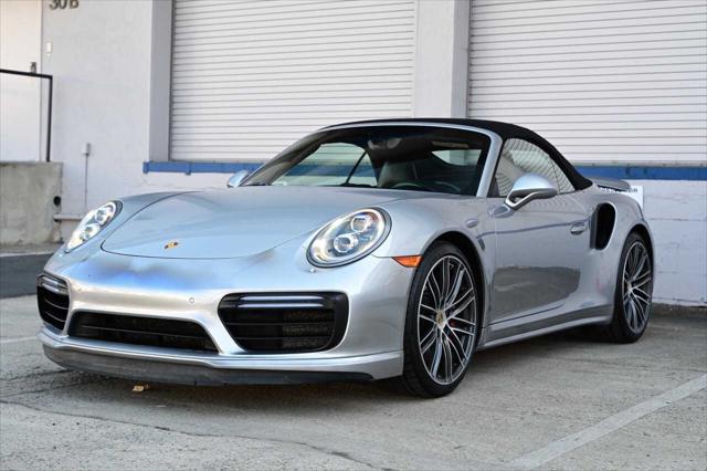 2017 Porsche 911 Turbo