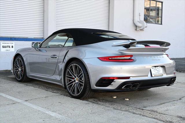 2017 Porsche 911 Turbo
