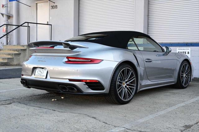 2017 Porsche 911 Turbo