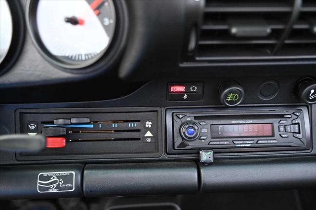 1987 Porsche 911 Carrera 2dr Convertible
