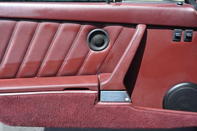 1987 Porsche 911 Carrera 2dr Convertible