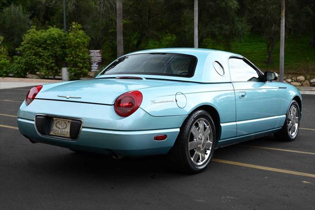 2002 Ford Thunderbird Deluxe 2dr Convertible