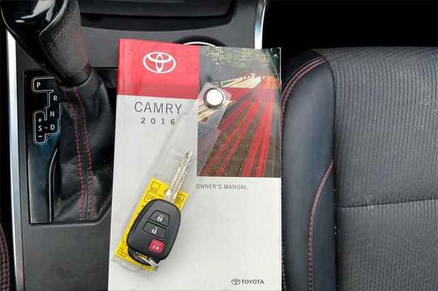 Used 2016 Toyota Camry For Sale in Olive Branch, MS