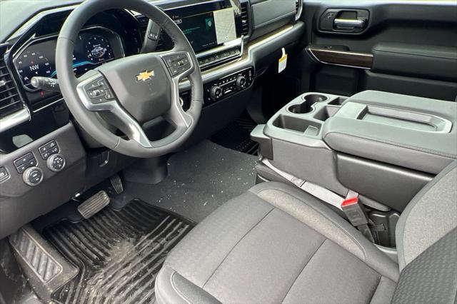 2025 Chevrolet Silverado 2500HD 4WD Regular Cab Long Bed LT
