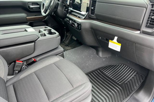2025 Chevrolet Silverado 2500HD 4WD Regular Cab Long Bed LT