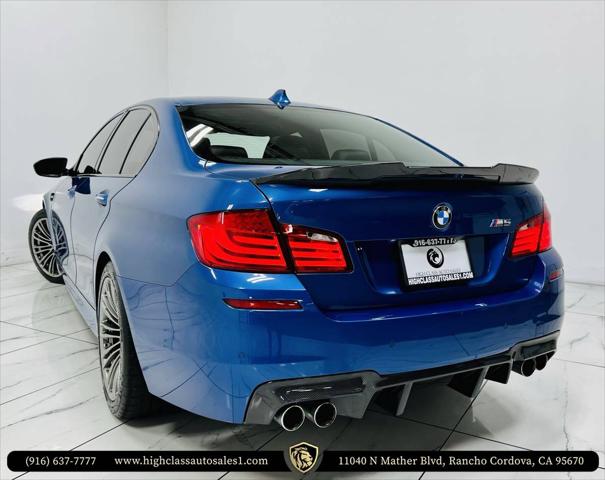 2013 BMW M5 Standard