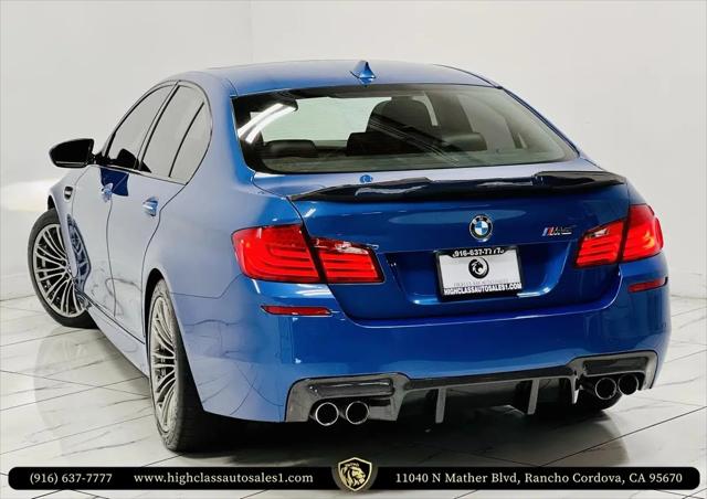 2013 BMW M5 Standard