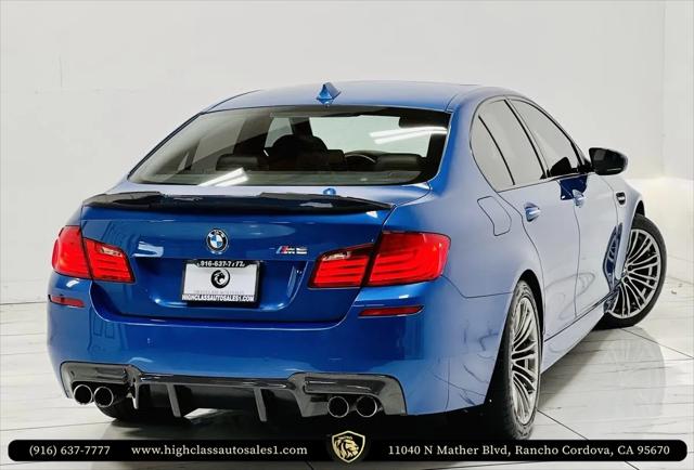 2013 BMW M5 Standard