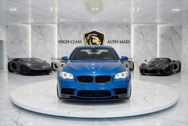 2013 BMW M5 Standard
