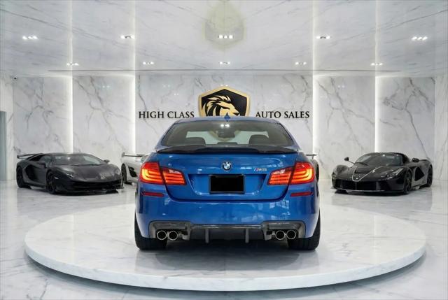 2013 BMW M5 Standard