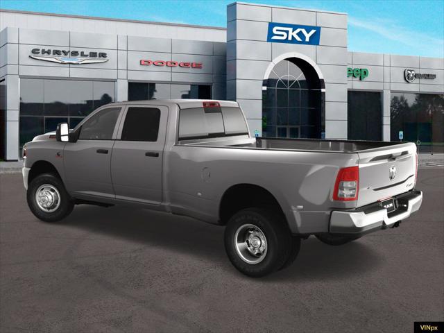 2024 RAM 3500 Tradesman Crew Cab 4x4 8 Box
