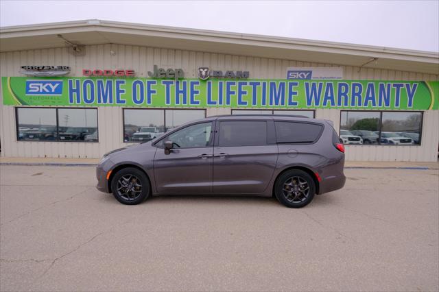 2019 Chrysler Pacifica Touring L Plus