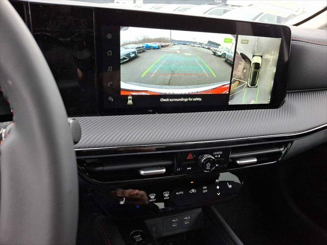 2025 Nissan Kicks SR Intelligent AWD