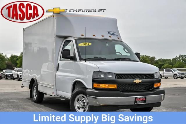 2024 Chevrolet Express Cutaway Work Van for sale in Wheeling, IL