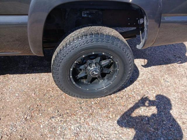 2005 Chevrolet Silverado 2500HD LS