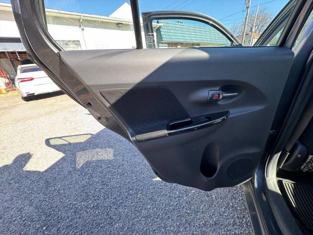 2009 Scion xD Base
