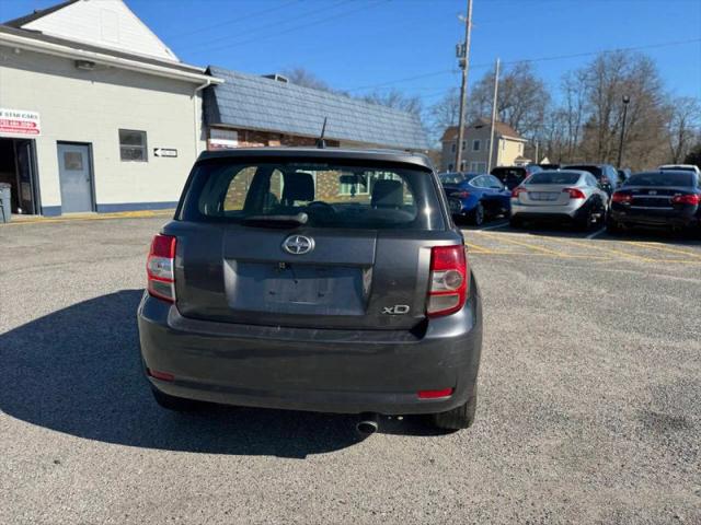 2009 Scion xD Base