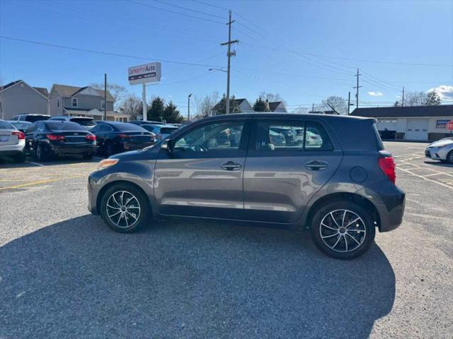 2009 Scion xD Base
