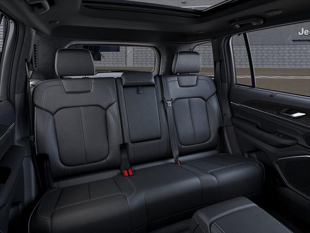 2025 Jeep Grand Cherokee Overland 4x4