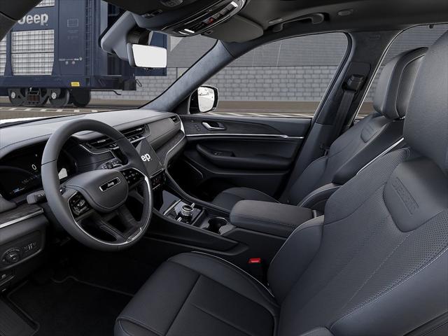 2025 Jeep Grand Cherokee Overland 4x4