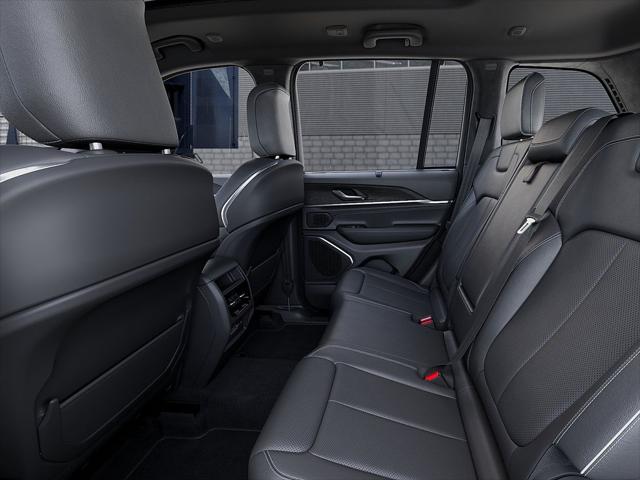 2025 Jeep Grand Cherokee Overland 4x4