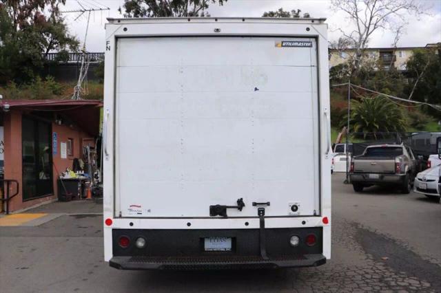 2021 Chevrolet Express Cutaway 4500 Van