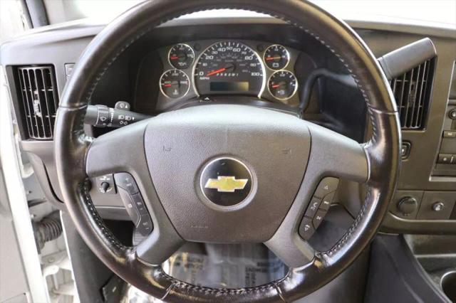 2021 Chevrolet Express Cutaway 4500 Van