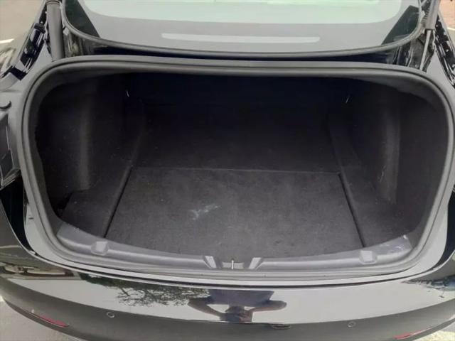 2022 Tesla Model 3 Rear-Wheel Drive