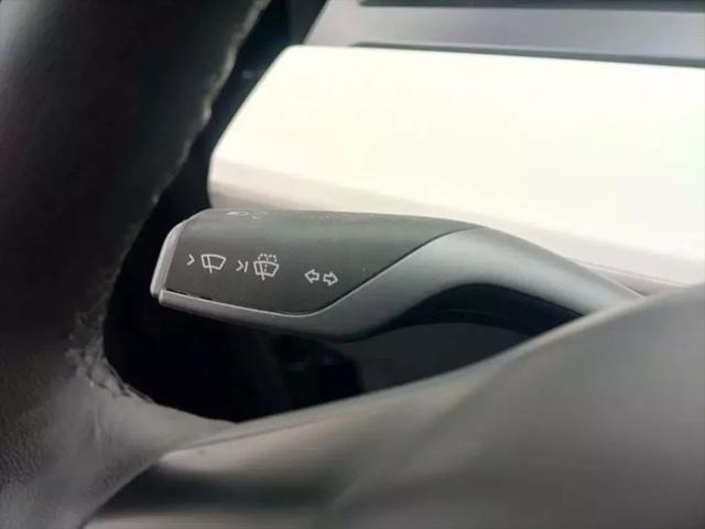 2022 Tesla Model 3 Rear-Wheel Drive