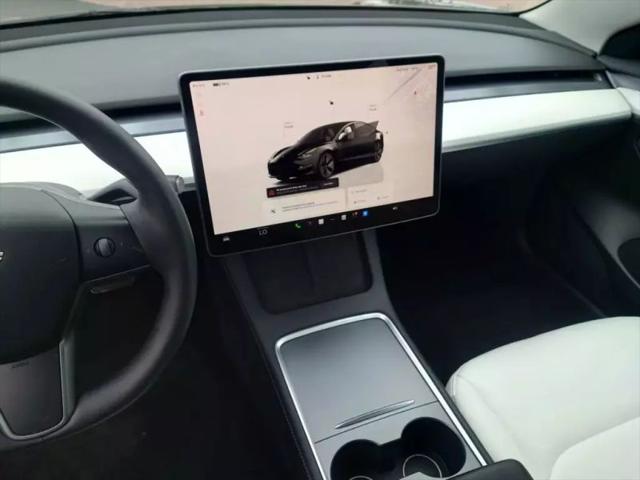 2022 Tesla Model 3 Rear-Wheel Drive