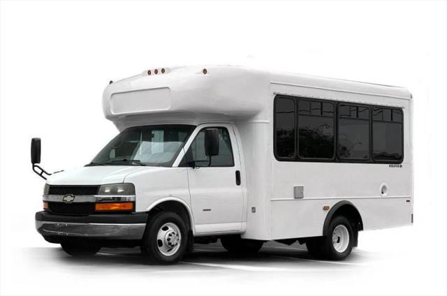 2014 Chevrolet Express Cutaway 3500 Diesel