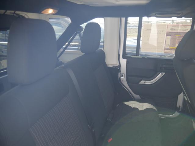 2012 Jeep Wrangler Unlimited Sahara
