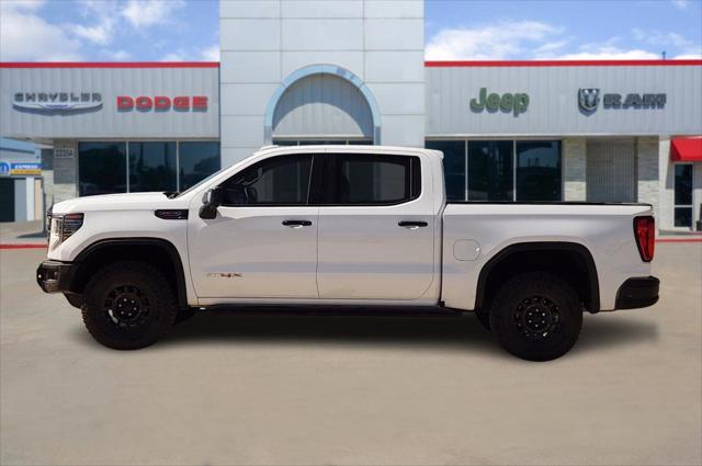 2023 GMC Sierra 1500 4WD Crew Cab Short Box AT4X