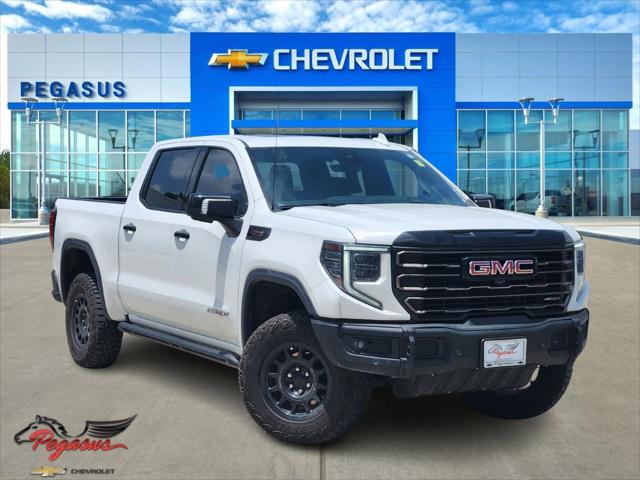 2023 GMC Sierra 1500 4WD Crew Cab Short Box AT4X