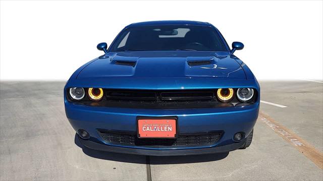 2021 Dodge Challenger SXT