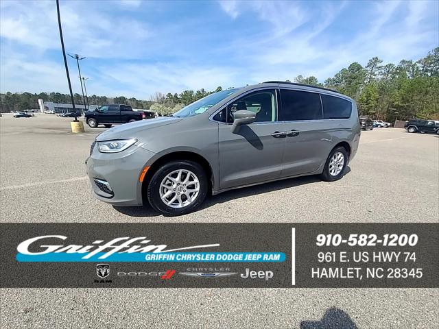 2022 Chrysler Pacifica Touring L