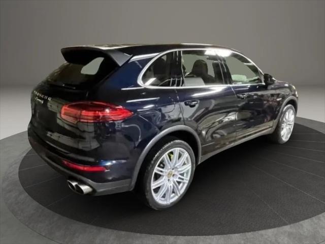 2017 Porsche Cayenne E-Hybrid S