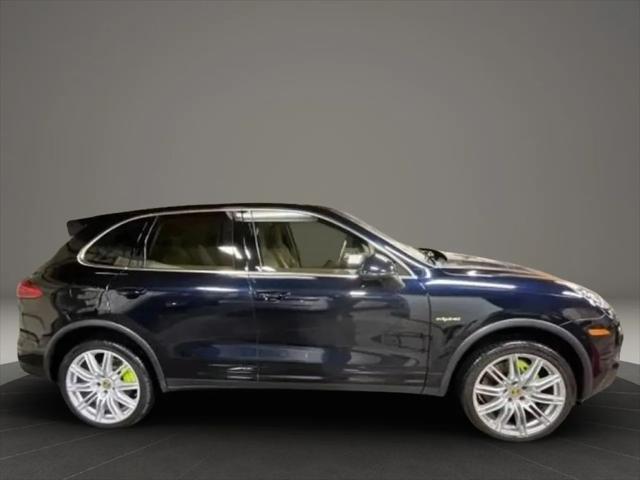 2017 Porsche Cayenne E-Hybrid S