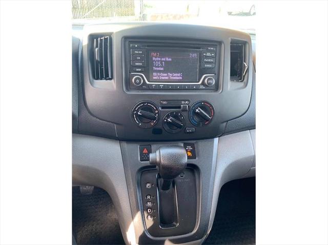 2019 Nissan NV200 S