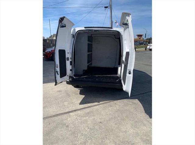 2019 Nissan NV200 S