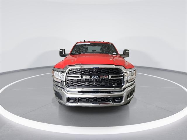 2024 RAM 2500 Tradesman Crew Cab 4x4 64 Box