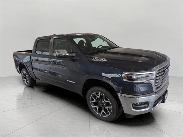 2025 RAM Ram 1500 RAM 1500 LARAMIE CREW CAB 4X4 57 BOX