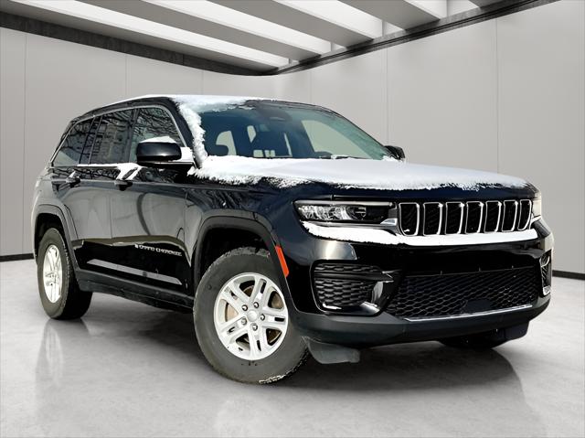 2023 Jeep Grand Cherokee Laredo 4x4